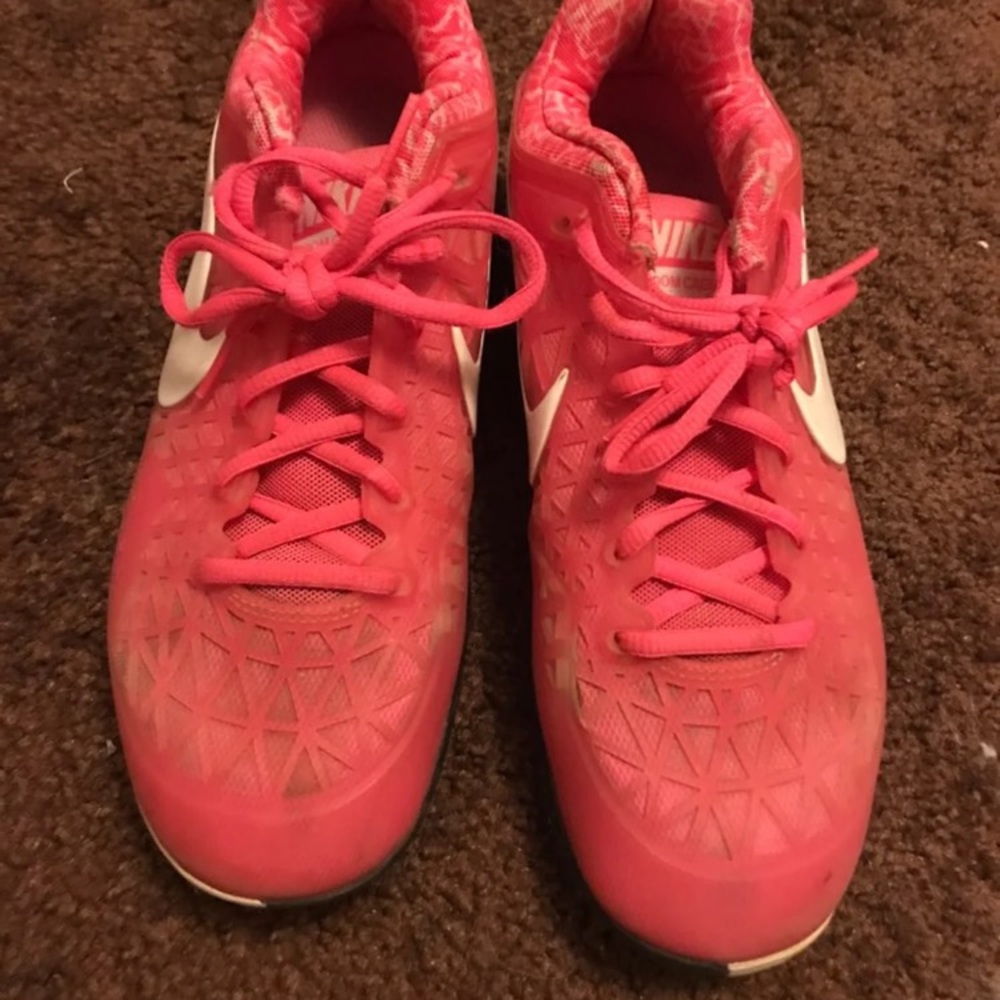 Nike zoom cage tennis court shoes